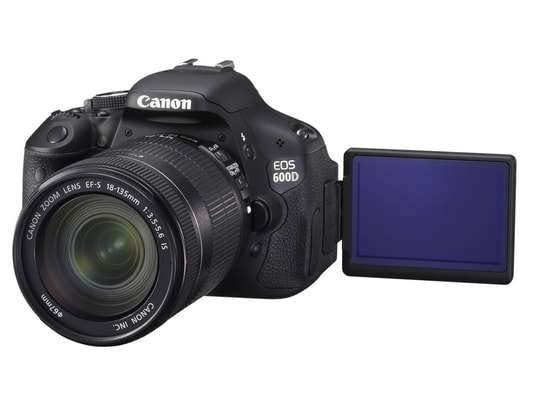 Appareil photo num�rique reflex CANON EOS600D EFS 18-135mm