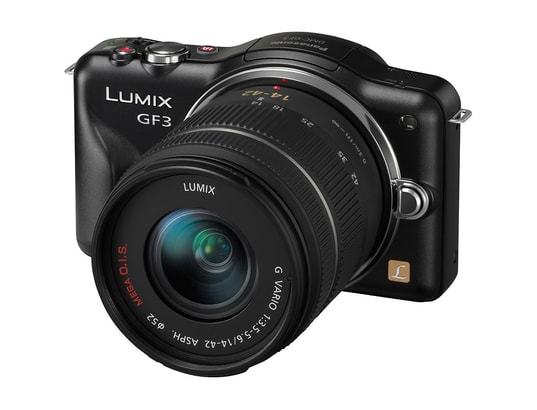 Appareil photo � objectif interchangeable PANASONIC Lumix DMC-GF3KEFK noir + 14-42mm